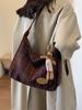 Bolso bandolera retro de estilo americano para mujer, bandolera de lana a cuadros para otoño e invierno, mochila de moda para niña.