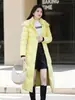 95 Penugem de Pato 2025 Nova Jaqueta de Penugem Feminina Longa Cintura Fina Espessada Comprimento do Joelho Moda Inverno Resistente ao Frio