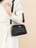Bolso para Viajes Diarios para Madres de Mediana Edad, Bolso para Teléfono Móvil de Rombo de Doble Capa, Bolso Cuadrado Pequeño de Hombro Cruzado Versátil de Nueva Moda para Mujer