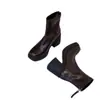 Versão em Couro Macio de Botas Curtas Aumentadoras de Altura com Plus Veludo para Mulheres, Saltos Baixos Pequenos, Saltos Grossos, Botas Martin, Botas Slim de Bico Quadrado Francês, Bico Quadrado