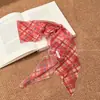 ¡La primavera es hermosa! Bufanda de Seda de Malla Floral a Cuadros para Mujer, Bufanda Larga Fina para Cuello para Primavera y Verano, un Accesorio Atmosférico