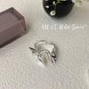 Anillo Ooni de Plata Esterlina S925 estilo coreano con pliegues irregulares para mujer, estilo de celebridad de internet a la moda, diseño versátil de nicho de lujo ligero