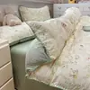 Lindo Juego de Cama de Cuatro Piezas de Gasa de Doble Capa de Algodón Acolchado para Hogar y Dormitorio, Adecuado para Todas las Estaciones