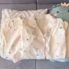 Direto da Fábrica/Boa Qualidade Conjunto de Pijama Cardigan de Algodão Nuvem com Lapela para Mulheres Primavera/Outono Manga Longa Calça Longa Conjunto para Casa