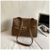 Bolsas Pequeñas Populares de Este Año para Mujer 2025 Invierno Nuevo Estilo de Moda Bolso Cruzado Bolso de Hombro para Viaje