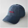 Boné de Baseball com Bordado de Letra Tridimensional, Cor Sólida, Aba Macia, Novo Estilo, para Homens e Mulheres, Estilo Casal, Simples e Casual, Adequado para Streetwear e Passeios