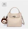 Bolsa Balde de Água Transfronteiriça Feminina 2026 Novo Estilo Bolsa de Mão de Alta Qualidade Design de Nicho Bolsa de Ombro Única para o Dia a Dia Bolsa Transversal