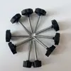 Dez Parafusos para Montar o Suporte Eletrônico para Teclado