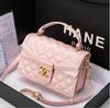 Bolso de Mujer 2025 Nuevo Bolso de Moda de Alta Gama Estilo Occidental de un Solo Hombro Bandolera para Mujer