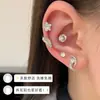 Aretes de Ala de Ángel con Circonita Brillante Aretes de Acero de Titanio Médico para la Cicatrización del Agujero del Oído Aretes de Ala para Mujer con un Toque de Alta Gama