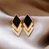 Brincos geométricos prismáticos simples 2024 novos brincos de moda de design de nicho de luxo de alta qualidade brincos estilo Hong Kong