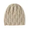 Gorro de punto cálido de cachemira para otoño e invierno, gorro de lana jacquard para hombre y mujer, gorro de punta de flor tridimensional hecho a mano europeo y americano, orejeras