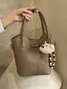 Bolso de Mano de Lujo de Gama Alta de Nicho para Mujer, Nueva Moda Primavera 2026 Bolso Cubo de Hombro Cruzado para el Trabajo