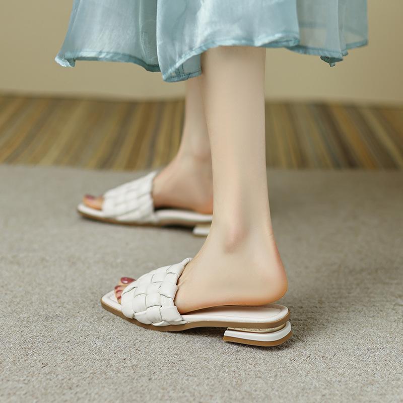 22041015584Z3A7978.jpg