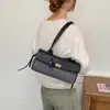 Bolso acolchado de moda coreana y japonesa 2026 nuevo de otoño para mujer, gran capacidad, versátil para ir al trabajo, nicho, bolso de hombro, bolso de axila
