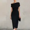 Ropa nueva para mujer transfronteriza europea y americana 2026: vestido de trabajo elegante y sofisticado con cintura entallada, diseño de un solo hombro, abertura y pliegues