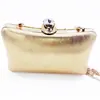 Comercio exterior al por mayor Bolso de mujer Bolsa de cosméticos europea y americana de moda Bolso de noche con incrustaciones de diamantes bolso cruzado bolso de noche bolso de mano para banquetes
