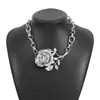 X0359 Broche de traje con abrigo de viento con personalidad exagerada y accesorios de flores de rosa tridimensionales de metal retro europeo y americano