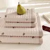 Capa de Cama Dupla Face em Modal Tencel Estilo Desenho Animado Coreano Conjunto de Três Peças com Acolchoado Xadrez de Seda Refrescante para Tatame e Cama de Solteiro