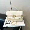 Bolsa Nova Tendência Primavera 2026, Bolsa Fofa e Estilosa com Toque de Luxo, Bolsa Quadrada de Ombro Casual da Moda