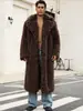 Nuevo abrigo de hombre otoño/invierno europeo y americano de piel sintética con cuello de traje, piel de oveja sintética, abrigo extralargo estilo callejero