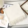 Cachecol Liso de Sarja Estilo Coreano Versátil Quente Peça de Roupa Externa Nova Outono e Inverno Manto de Alta Qualidade Xale Elegante da Moda