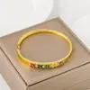 Novo Bracelete Dourado Banhado a Cobre com Flor de Zircônia Colorida, Bracelete Joker Fofo, Outlet de Fábrica