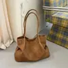 Bolsa Tejida de Gran Capacidad Estilo Vintage para el Día a Día Otoño 2026 Nuevo Bolso Tote Casual de Hombro Único de Moda Simple Tendencia