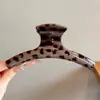 Elegante pinza de garra floral para peinado semi-recogido, nuevo modelo 2026 para mujer, pinza de tiburón de tamaño mediano para la parte trasera de la cabeza, accesorio para el cabello