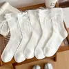 26 calcetines blancos hasta la pantorrilla, calcetines finos de malla de encaje de algodón para primavera y verano, calcetines holgados estilo ballet con lazo y diseño calado Lolita