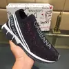 Zapatos deportivos casuales para parejas de hombres y mujeres de la familia D. Calzado de moda para hombres con estampado de pies. Zapatos de moda. Exhibición transfronteriza europea y americana.