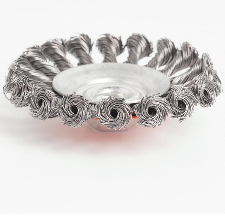 14754731381_941429468