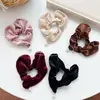 Scrunchie de Letra de Alta Qualidade Versátil em Formato de Coração Elástico Alto Rabicó Corda de Cabelo Acessório de Cabelo para Mulheres