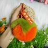 Conejo Rex Imitación Cosas Buenas Suceden Peluche Colgante de Caqui Paz y Alegría Llavero para Bolso de Coche Pomponcito Pequeño Regalo