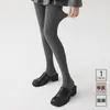 Leggings de algodão com listras verticais para mulheres, outono e inverno, cinza escuro, podem ser usados na rua, compressão para afinar as pernas, meia-calça preta para usar com saias