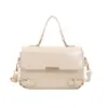 Bolsa de Mão Pequena Quadrada Estilo Coreano Luxo Leve para Revenda Bolsa Feminina Chegada Nova Outono Cor Sólida Simples Bolsa de Ombro para o Dia a Dia Bolsa Transversal