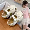 Zapatos para bebés y niños pequeños Zapatos de un solo color con lazo francés Sandalias Mary Jane de verano 2026 nuevas para niñas con punta redonda