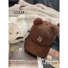 Boné de Baseball Pelúcia Urso Fofo Estilo Japonês para Mulheres, Outono e Inverno, Circunferência da Cabeça Grande, Emagrecimento do Rosto, Versátil, Quente Boné Bico de Pato