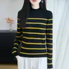 Novo suéter de malha listrado color-block com gola redonda e meia-altura para mulheres, gola redonda, mangas compridas, corte solto, versátil, modelador, algodão puro, top minimalista