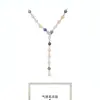 Cadena de suéter de perlas de moda de lujo ligero, versátil, de alta gama, collar largo de otoño e invierno, accesorios de ropa para mujer, joyería al por mayor