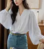 Camisa de botones con rayas azules, cuello en V, mangas abullonadas y diseño calado Moririose, top suelto de otoño para mujer estilo francés