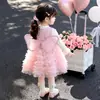 Conjunto de vestido de princesa com asas de borboleta estilo coreano para meninas, outono 2026, novo estilo, vestido de duas peças inspirado em Chanel, moda infantil