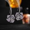 Pendientes de estilo industrial pesado europeo y americano para mujer, con una atmósfera exagerada, microincrustaciones de circonita, a la moda, con ganchos para la oreja distintivos, pendientes de camelia tridimensionales.