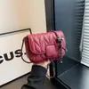Bolso pequeño cuadrado de cadena rombo transfronterizo sensación de alta gama de comercio exterior cuero suave bandolera individual bolso cruzado retro bolso de mujer fábrica al por mayor