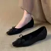 Primer Encuentro Jifa Zapatos de Salón Rojos Retro Franceses para Mujer Nuevo Lazo Punta Cuadrada Ballet