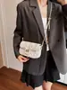 Bolso de axila de moda con nuevo diseño de diamantes, perfecto para primavera y verano, bolso de hombro versátil, bolso cruzado elegante, bolso de cadena negro de nicho para mujer para el verano