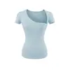 Diseño Estilo Puro Deseo con Escote Irregular, Camiseta de Manga Corta que Revela la Clavícula, Top Base Versátil de Color Sólido Ajustado para el Verano
