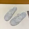 Sandálias de cristal da moda para mulheres, adequadas para passeios de verão, versáteis, vazadas, respiráveis, antiderrapantes, sandálias de plástico duráveis para mães