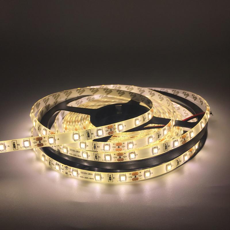 3528 60灯 12V 双面板 滴胶 亮暖白