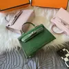 Bolsa Kelly Estilo Crocodilo Retrô Europeia e Americana, Bolsa Feminina de Ombro Único Transversal de Alta Qualidade, Bolsa de Mão da Moda Leve de Luxo para Mulheres Venda por Atacado